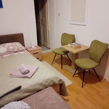 Ivanka Apartment *